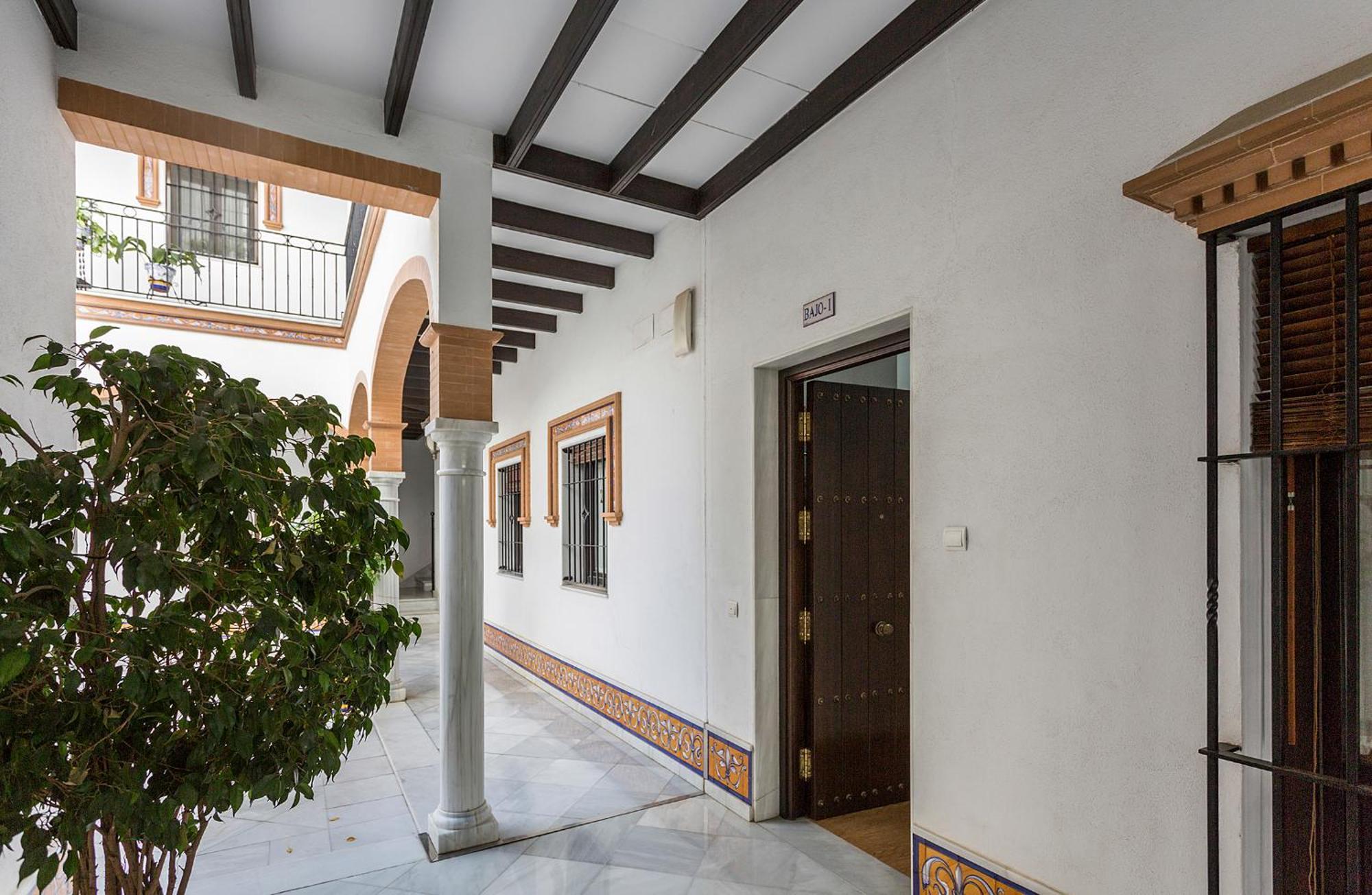Santa Catalina Centro Patio Andaluz * Sevilla